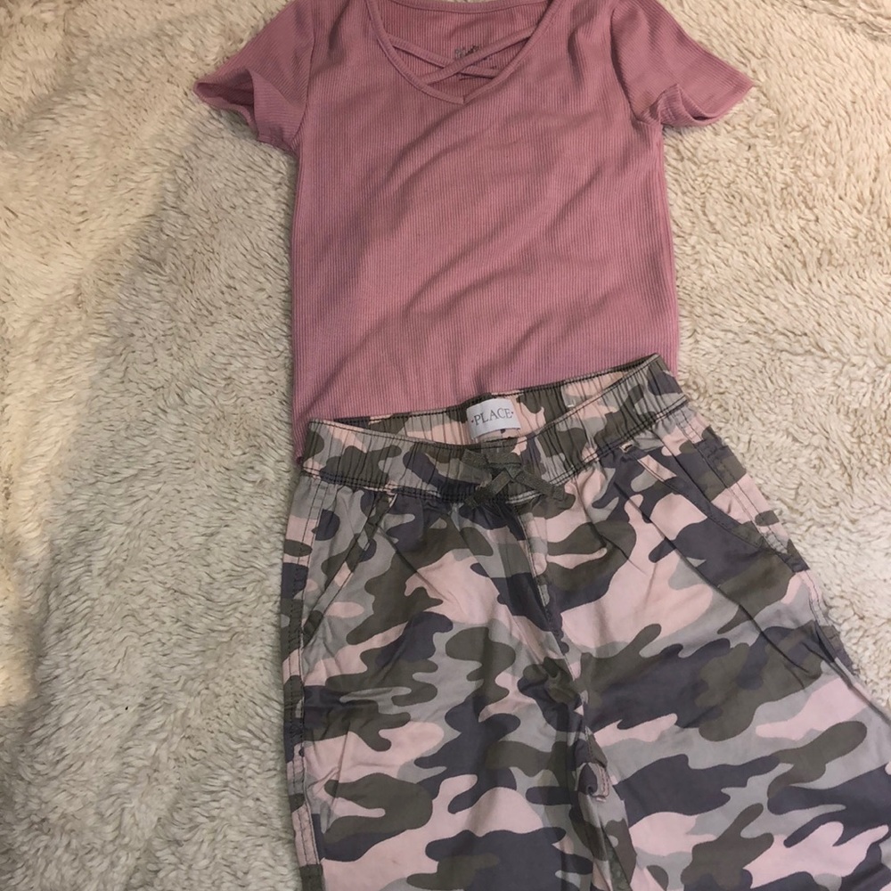 Kids pink outfit